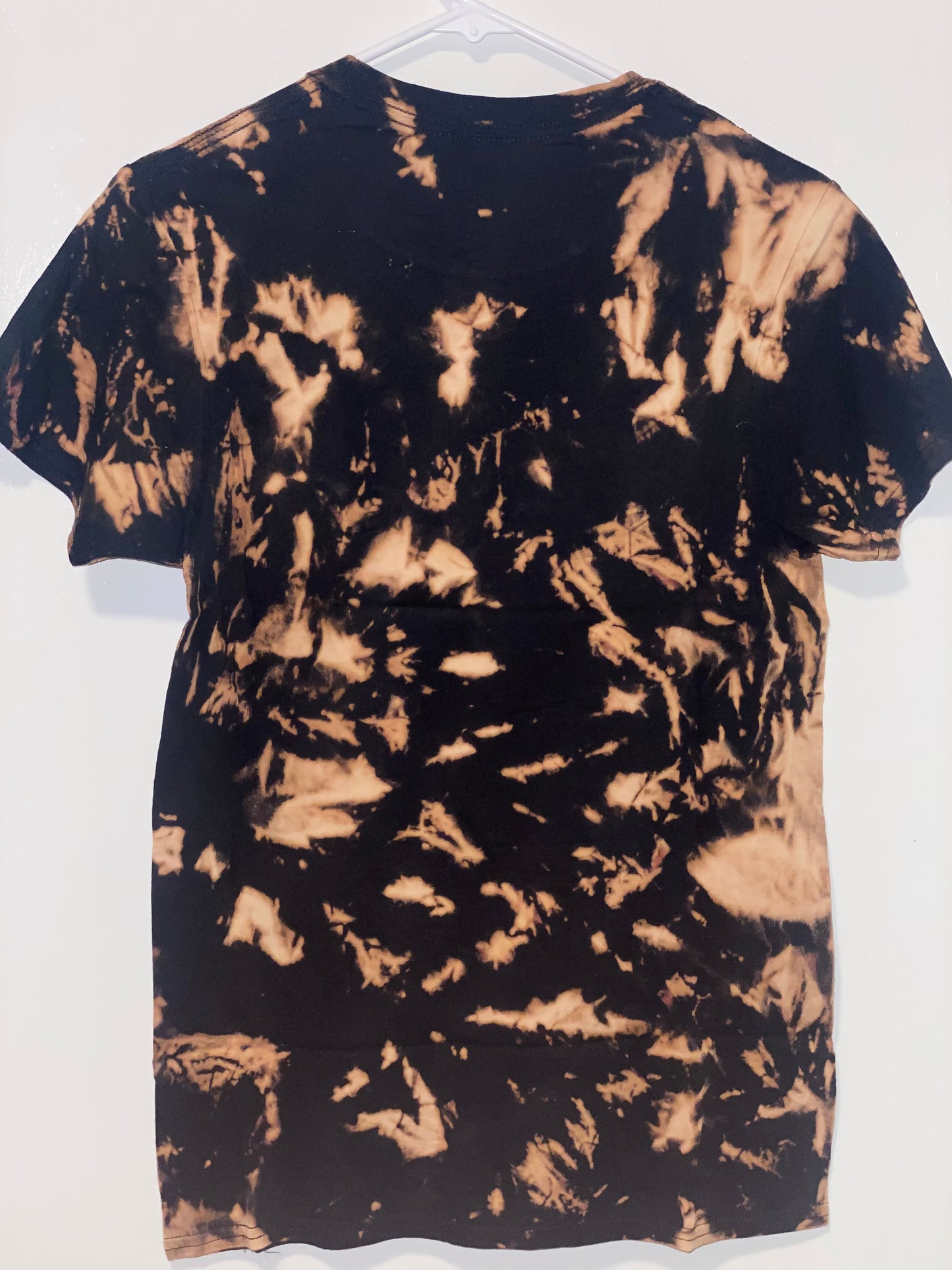 Trippy bleach shirt