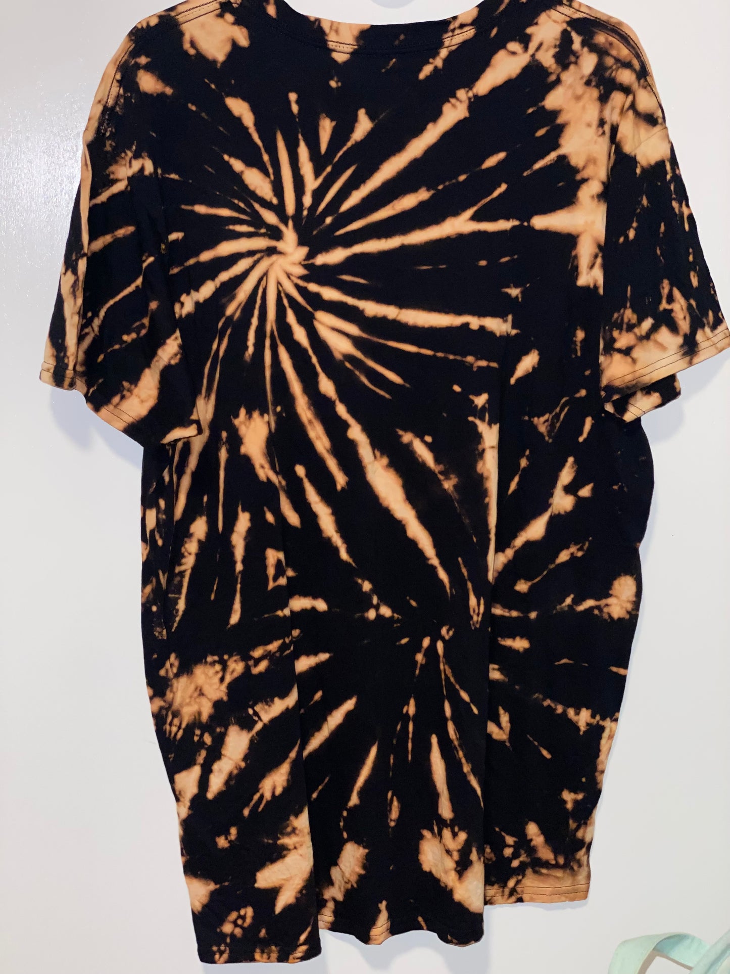 Bleach spiral T shirt