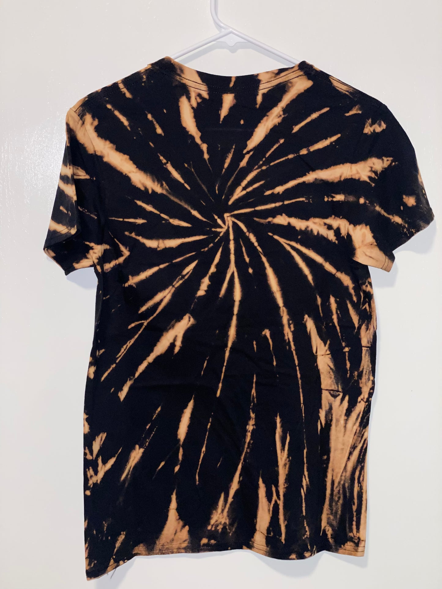 Bleach spiral T shirt