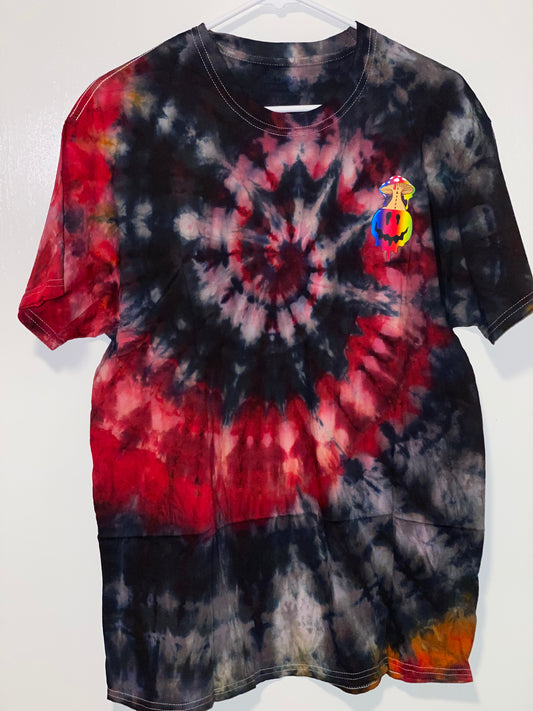 Spiral red shirt